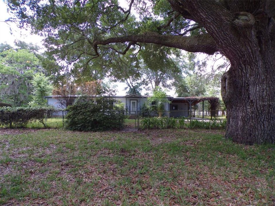 For Sale: $145,800 (3 beds, 2 baths, 1288 Square Feet)