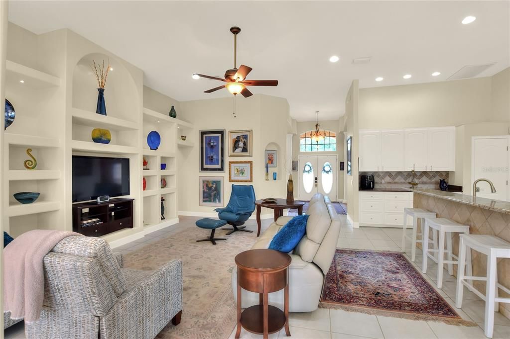 Active With Contract: $589,000 (4 beds, 2 baths, 2790 Square Feet)