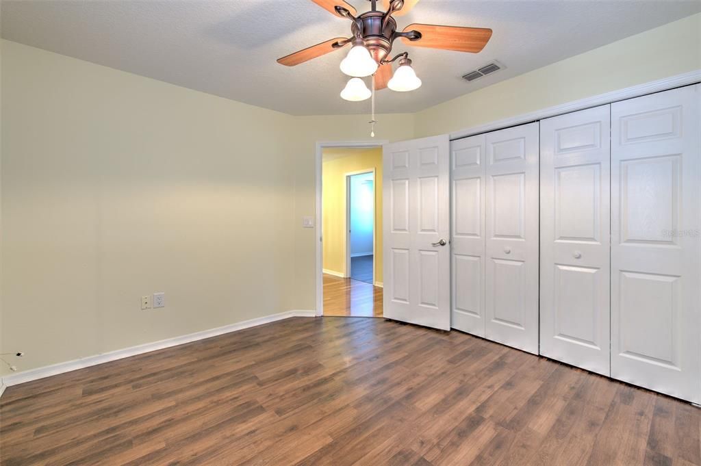 Active With Contract: $549,900 (4 beds, 2 baths, 2412 Square Feet)