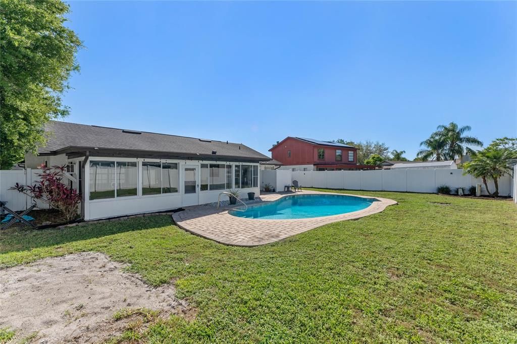 Active With Contract: $415,000 (3 beds, 2 baths, 1590 Square Feet)