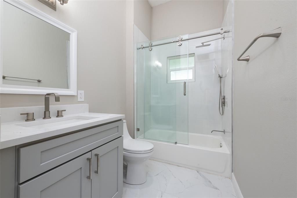 Active With Contract: $2,250 (3 beds, 2 baths, 1422 Square Feet)