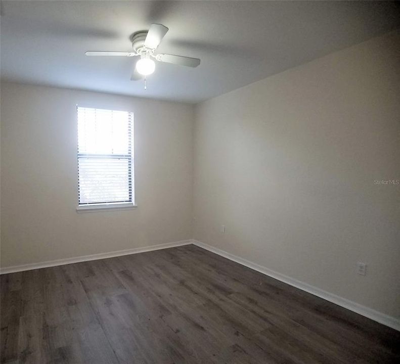 Recently Sold: $237,000 (2 beds, 2 baths, 1054 Square Feet)