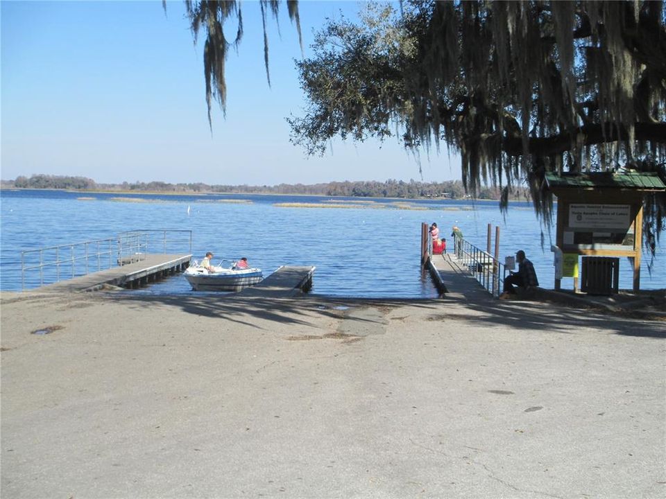 Hernando Lake Boat Ramp
