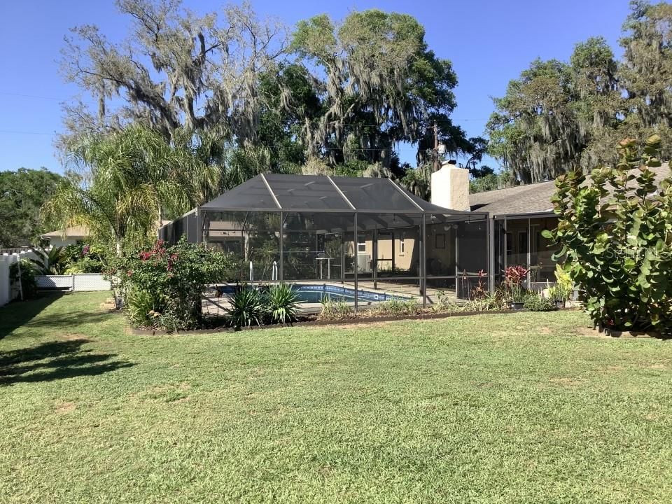 Recently Sold: $480,000 (4 beds, 2 baths, 2260 Square Feet)