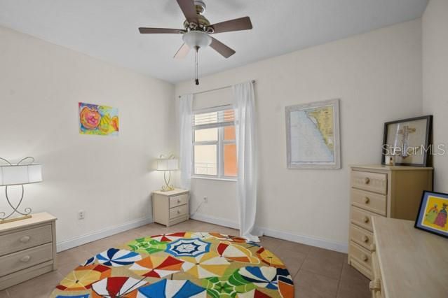 For Sale: $550,000 (2 beds, 2 baths, 1758 Square Feet)