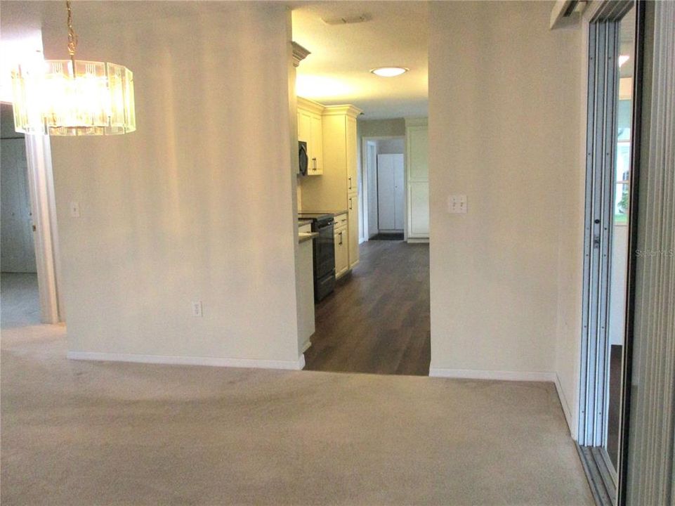 For Sale: $262,500 (2 beds, 2 baths, 1666 Square Feet)