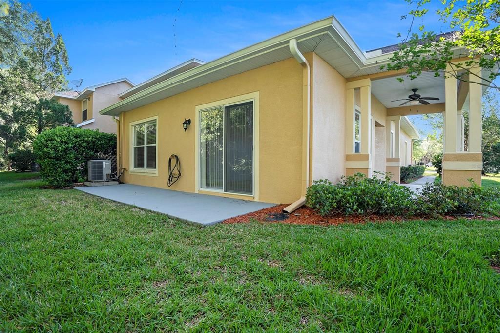 Recently Sold: $262,000 (2 beds, 2 baths, 1249 Square Feet)