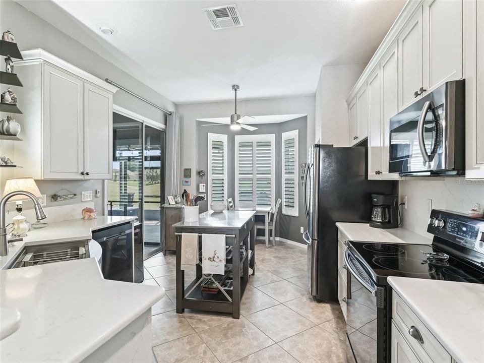 Recently Sold: $384,900 (2 beds, 2 baths, 1676 Square Feet)