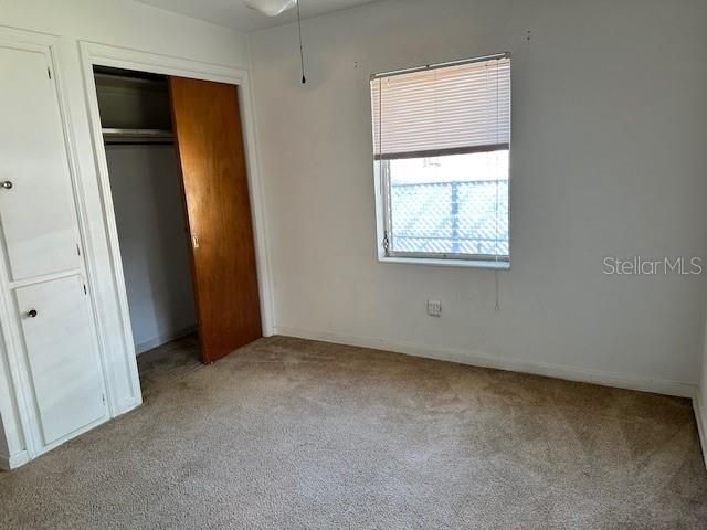 Recently Sold: $175,000 (2 beds, 1 baths, 948 Square Feet)