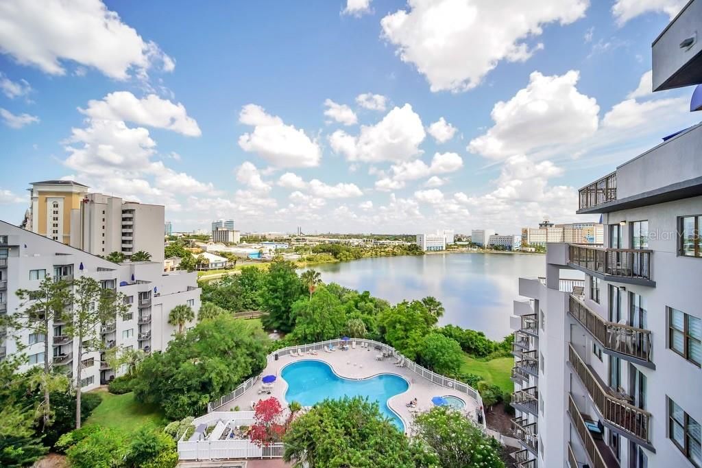 Recently Sold: $299,999 (2 beds, 2 baths, 578 Square Feet)
