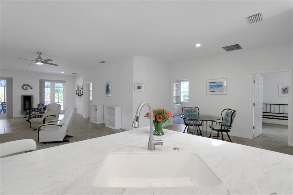 Active With Contract: $459,500 (3 beds, 2 baths, 1866 Square Feet)