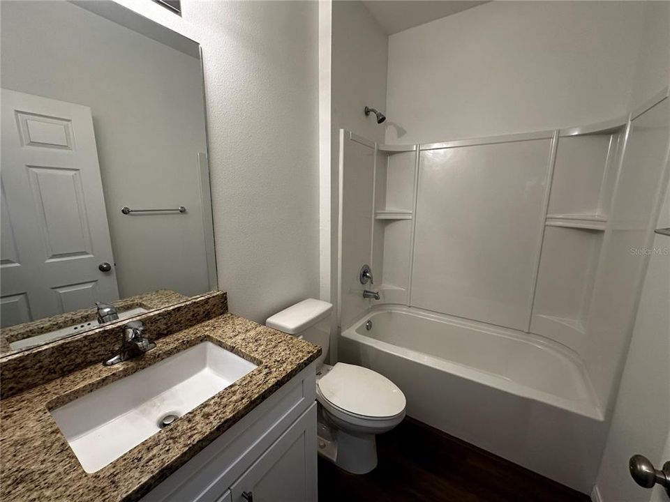 Недавно арендовано: $2,250 (3 спален, 2 ванн, 1670 Квадратных фут)