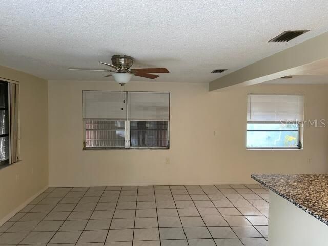Recently Rented: $1,700 (2 beds, 2 baths, 1624 Square Feet)