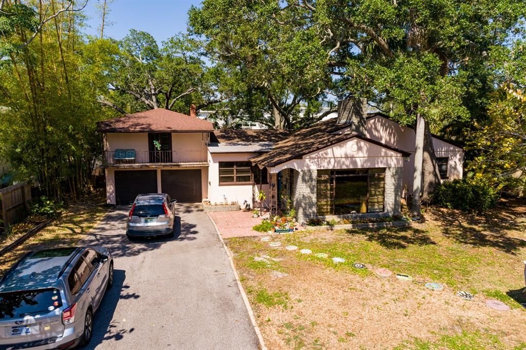 Active With Contract: $997,800 (4 beds, 3 baths, 3002 Square Feet)