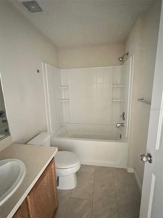 For Rent: $2,500 (3 beds, 2 baths, 1714 Square Feet)