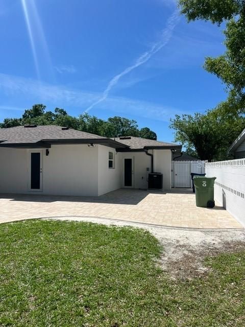 For Rent: $4,400 (4 beds, 2 baths, 2449 Square Feet)