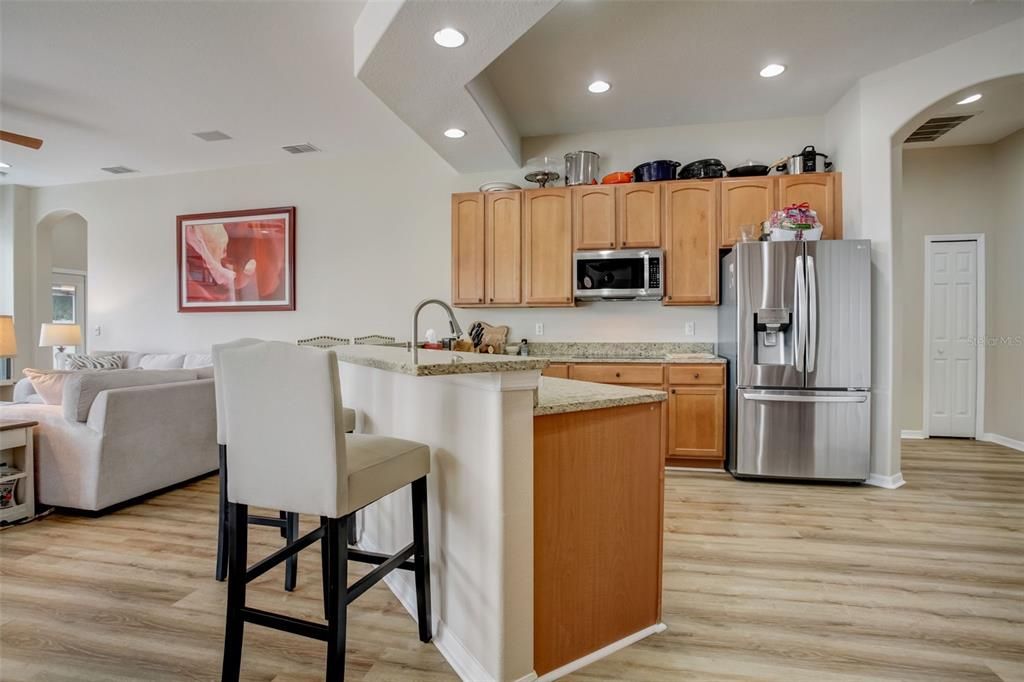 Active With Contract: $650,000 (5 beds, 3 baths, 3177 Square Feet)
