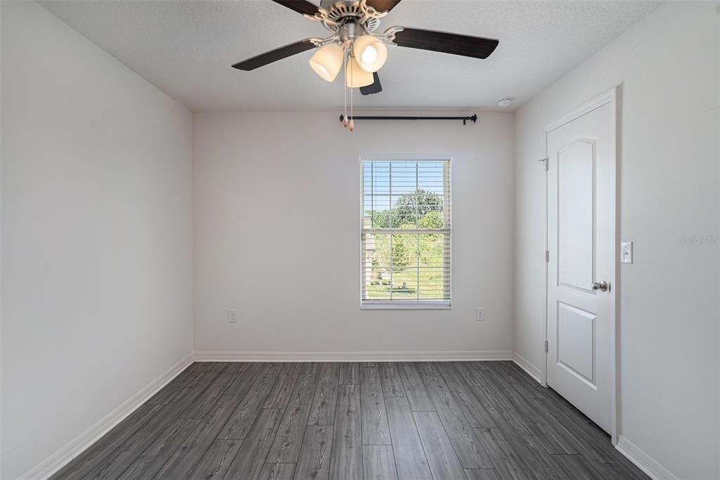 Recently Sold: $351,000 (3 beds, 2 baths, 1860 Square Feet)