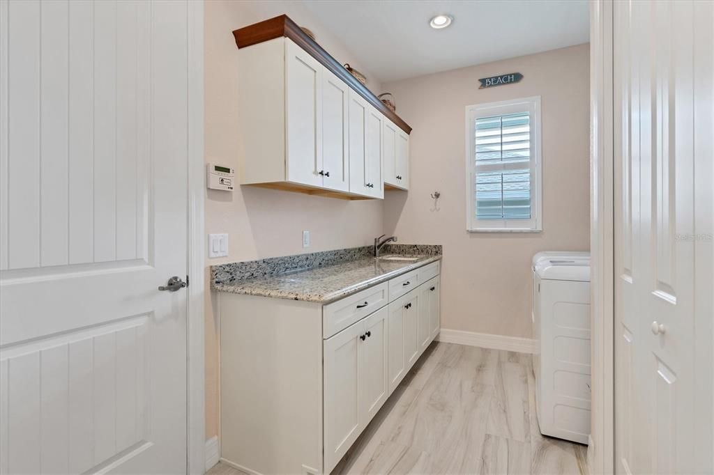 Active With Contract: $679,900 (3 beds, 2 baths, 2099 Square Feet)
