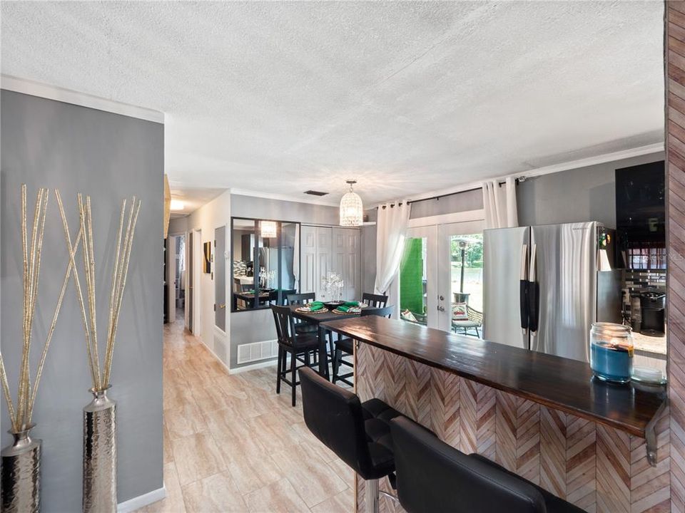 Recently Sold: $351,000 (4 beds, 2 baths, 1344 Square Feet)