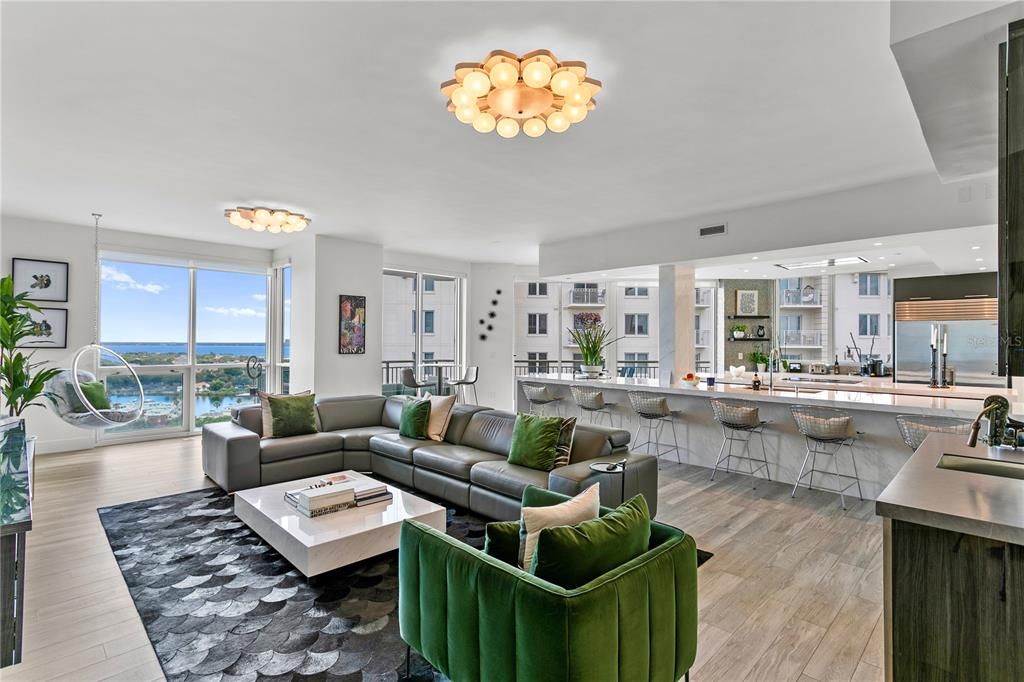 For Sale: $4,650,000 (4 beds, 4 baths, 4750 Square Feet)