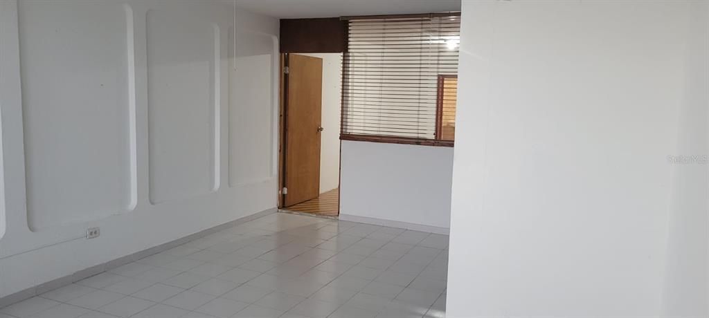 Vendido Recientemente: $250,000 (3 camas, 2 baños, 1450 Pies cuadrados)