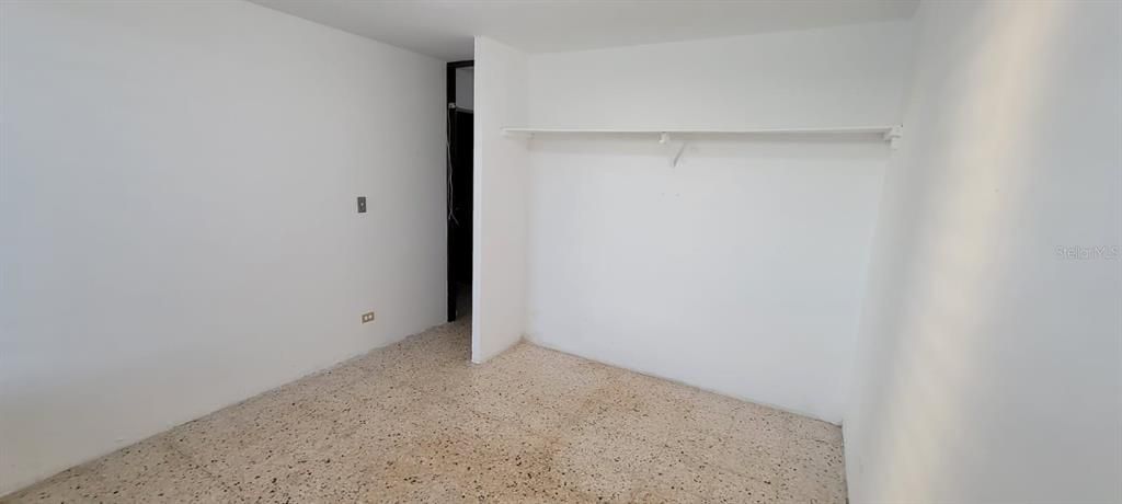 Vendido Recientemente: $250,000 (3 camas, 2 baños, 1450 Pies cuadrados)