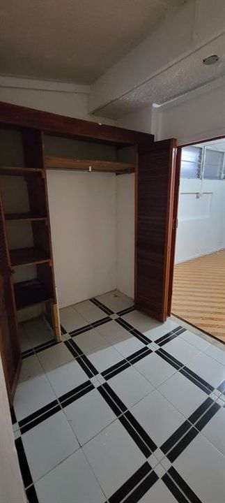 Vendido Recientemente: $250,000 (3 camas, 2 baños, 1450 Pies cuadrados)