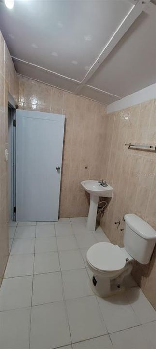 Vendido Recientemente: $250,000 (3 camas, 2 baños, 1450 Pies cuadrados)