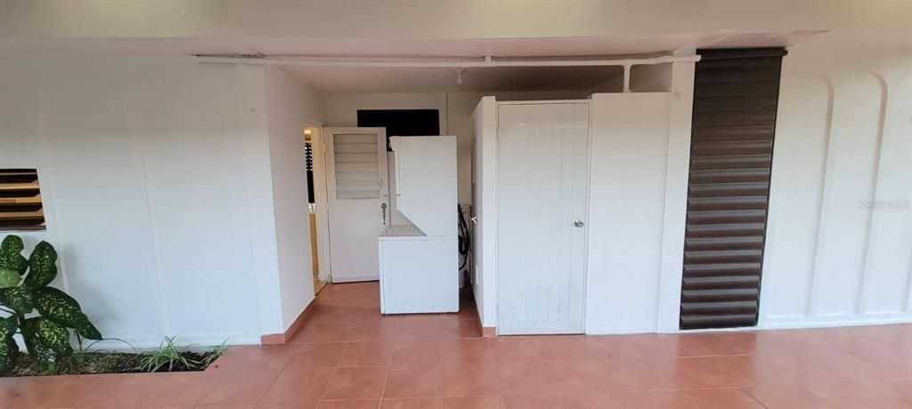 Vendido Recientemente: $250,000 (3 camas, 2 baños, 1450 Pies cuadrados)