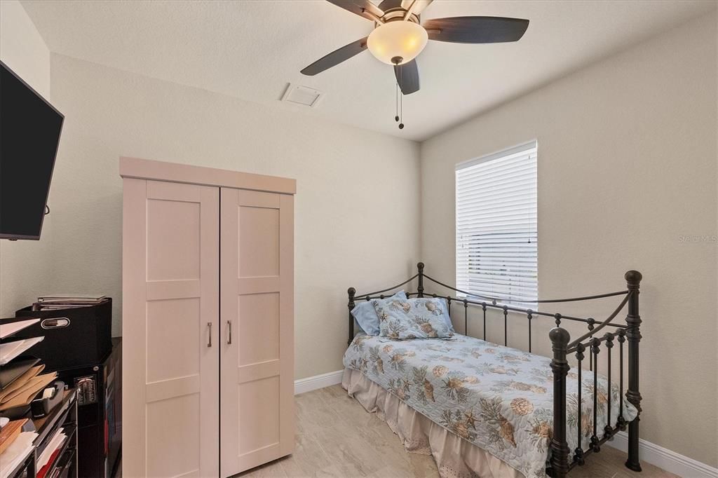 GUEST BEDROOM 21/2 BATH/POOL BATH