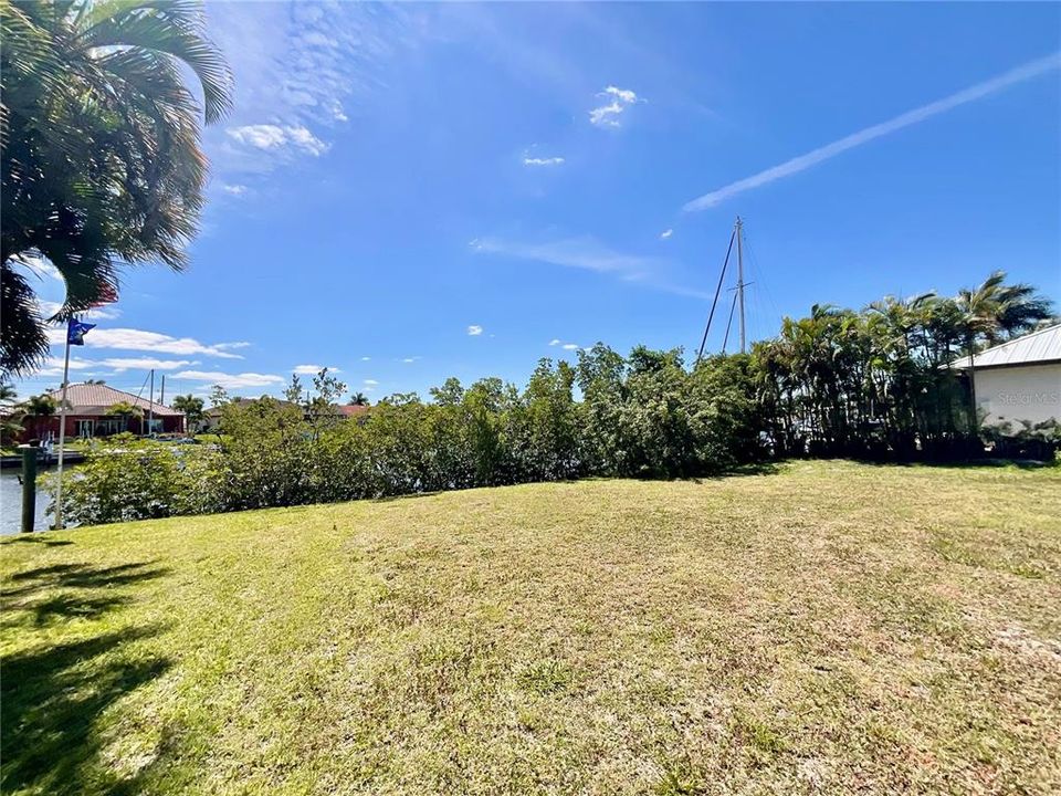 Active With Contract: $369,000 (0.22 acres)