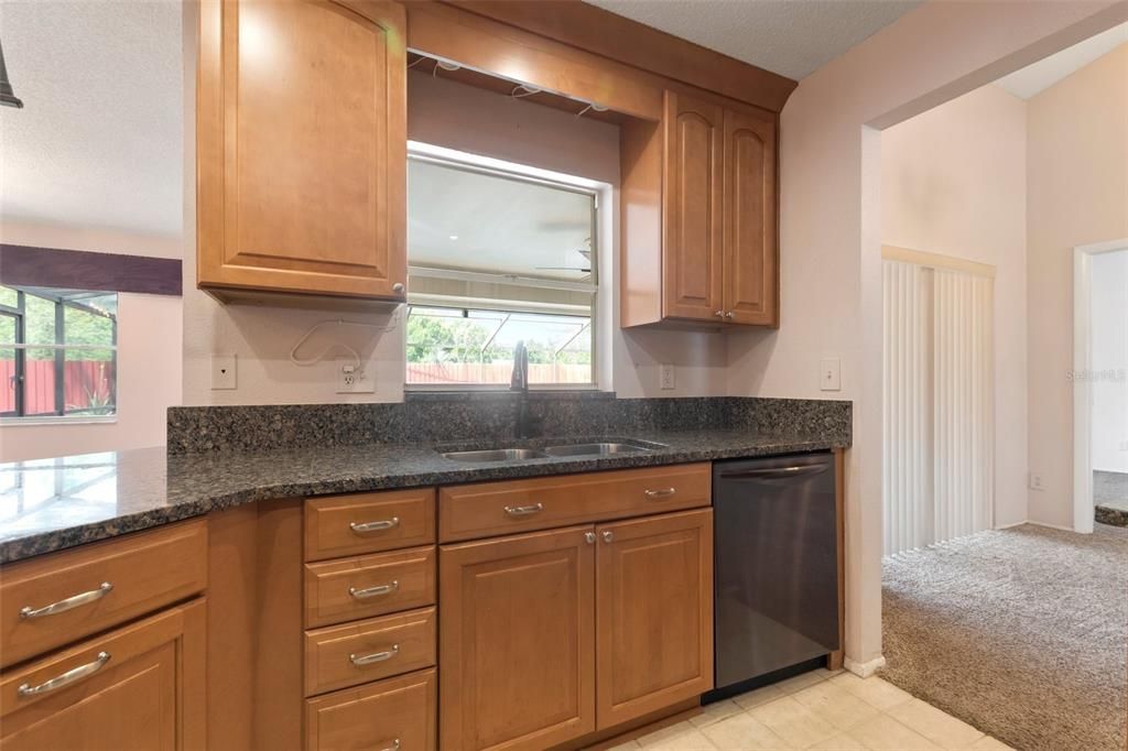 For Sale: $570,000 (4 beds, 2 baths, 1831 Square Feet)