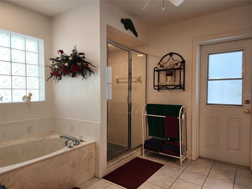 Primary Bathroom with garden tub and shower