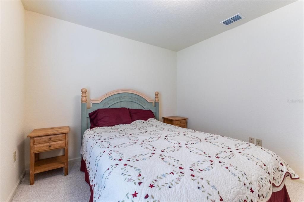 For Sale: $230,000 (3 beds, 2 baths, 1168 Square Feet)
