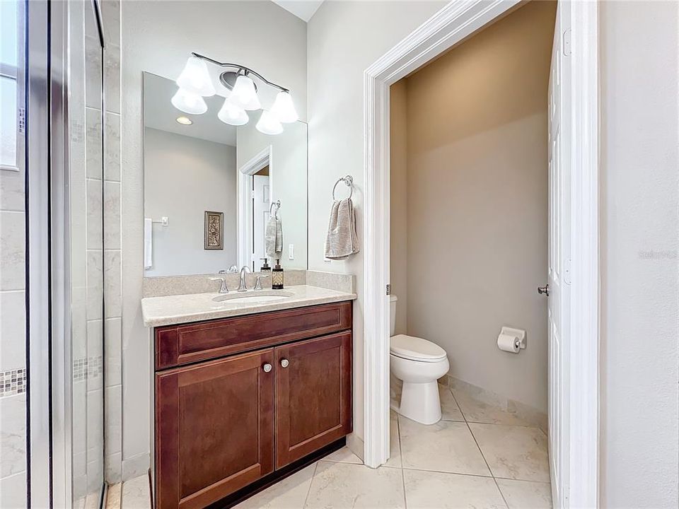 Active With Contract: $393,000 (3 beds, 2 baths, 1800 Square Feet)