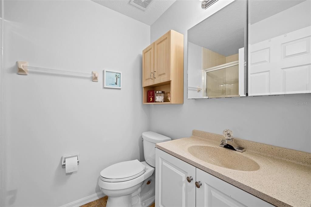 For Sale: $279,000 (2 beds, 2 baths, 1351 Square Feet)
