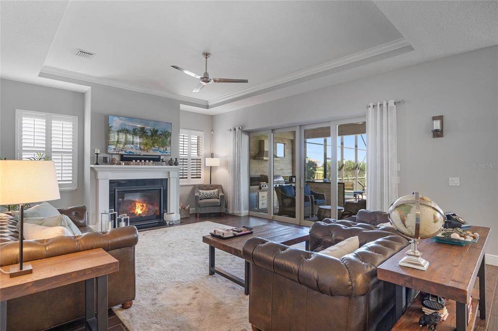 Active With Contract: $1,395,000 (5 beds, 4 baths, 4019 Square Feet)