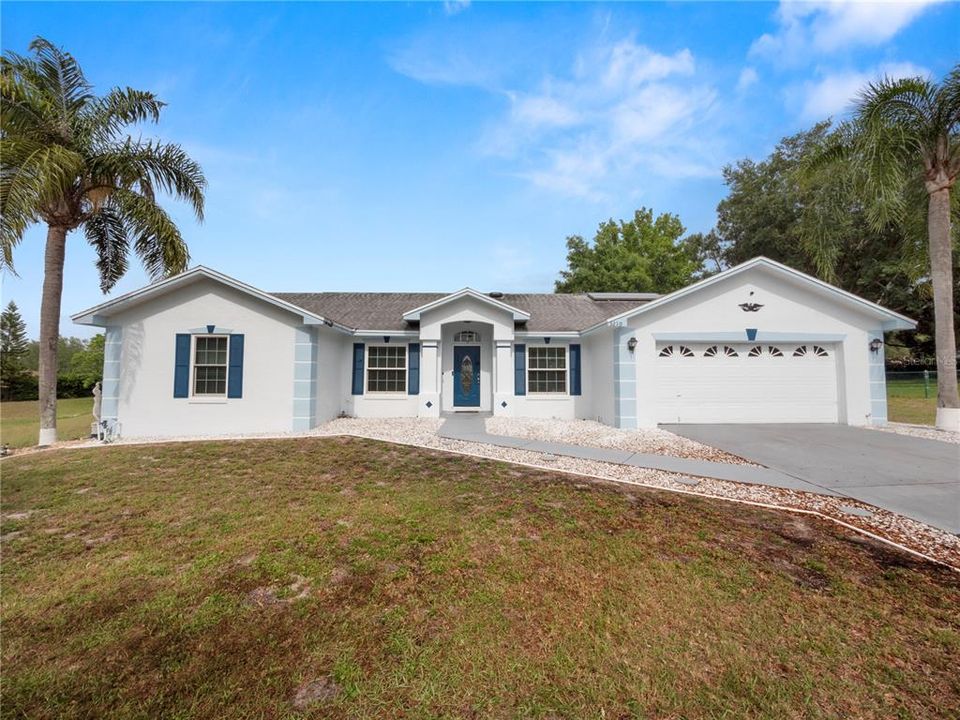 Recently Sold: $385,000 (4 beds, 2 baths, 2045 Square Feet)