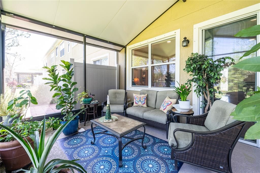 For Sale: $336,300 (3 beds, 2 baths, 1496 Square Feet)