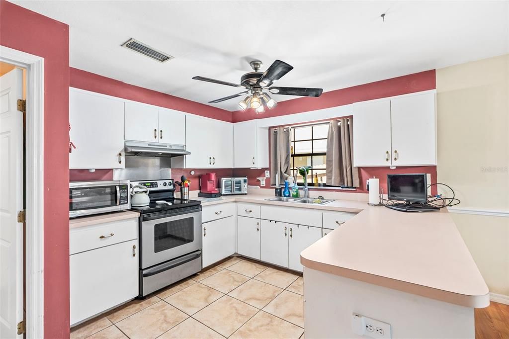 For Sale: $304,990 (3 beds, 2 baths, 1444 Square Feet)