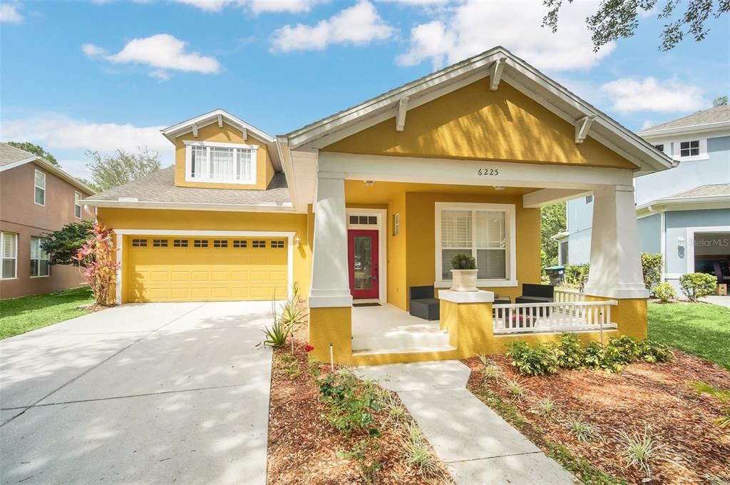 Active With Contract: $610,000 (4 beds, 2 baths, 2770 Square Feet)