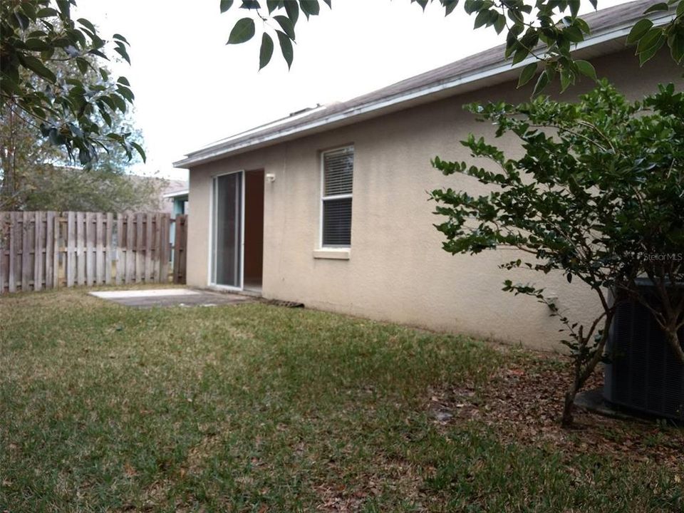 Recently Rented: $2,650 (4 beds, 2 baths, 1972 Square Feet)