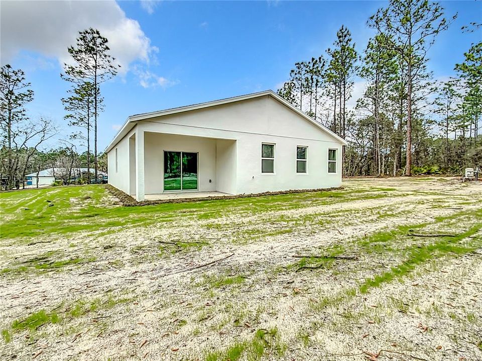 Active With Contract: $350,000 (3 beds, 2 baths, 1543 Square Feet)