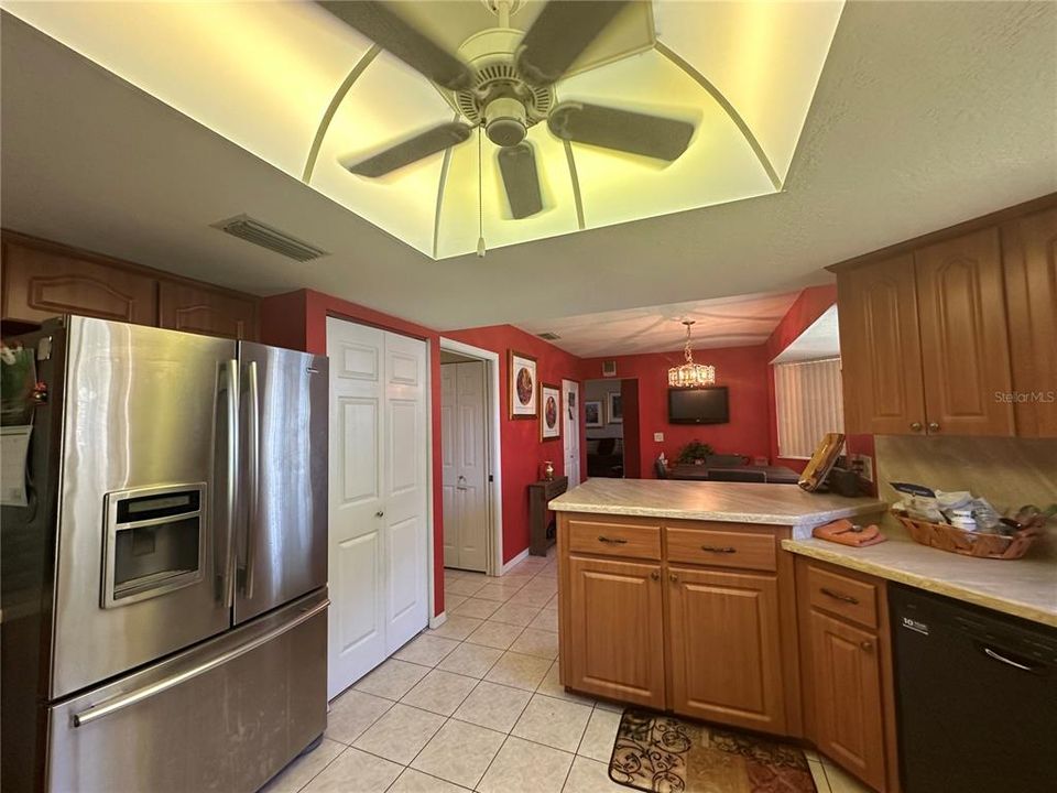 For Sale: $264,888 (3 beds, 2 baths, 2013 Square Feet)