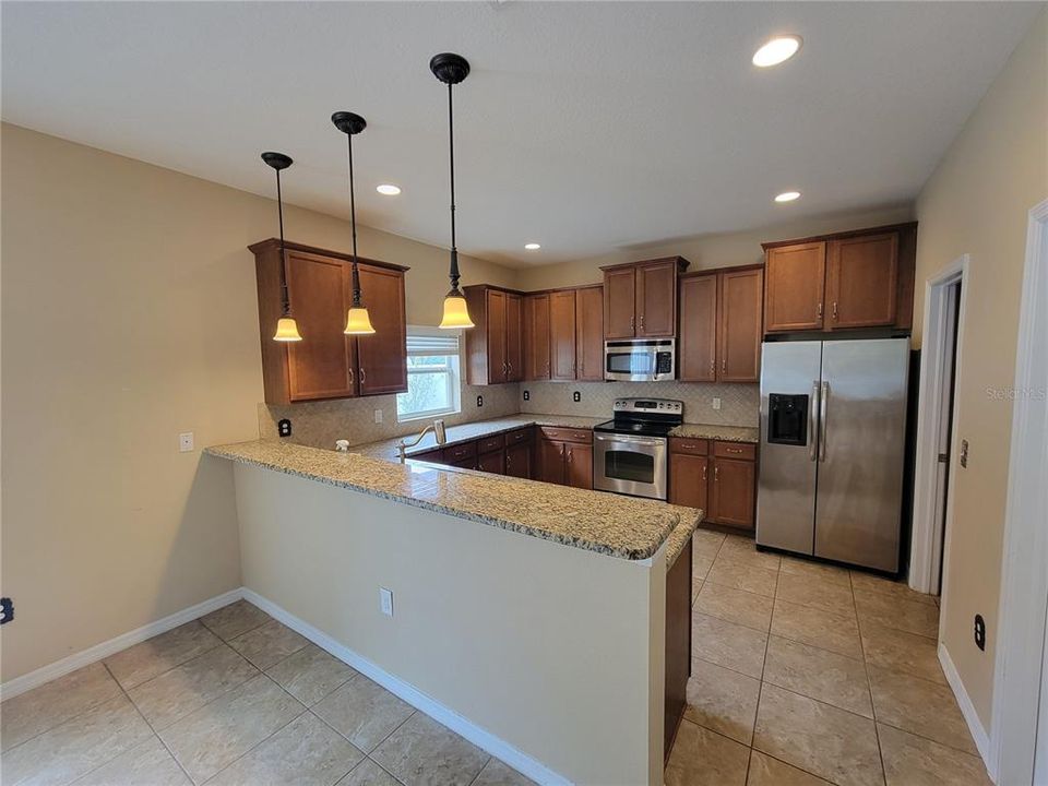 Active With Contract: $2,495 (4 beds, 2 baths, 2530 Square Feet)