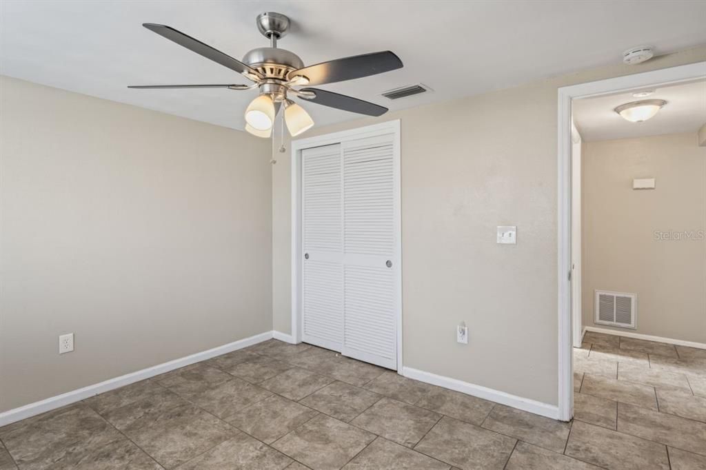 For Sale: $305,000 (3 beds, 2 baths, 1694 Square Feet)