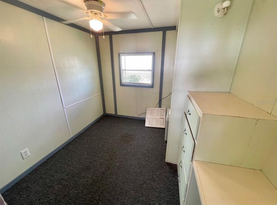 Active With Contract: $85,000 (2 beds, 1 baths, 528 Square Feet)