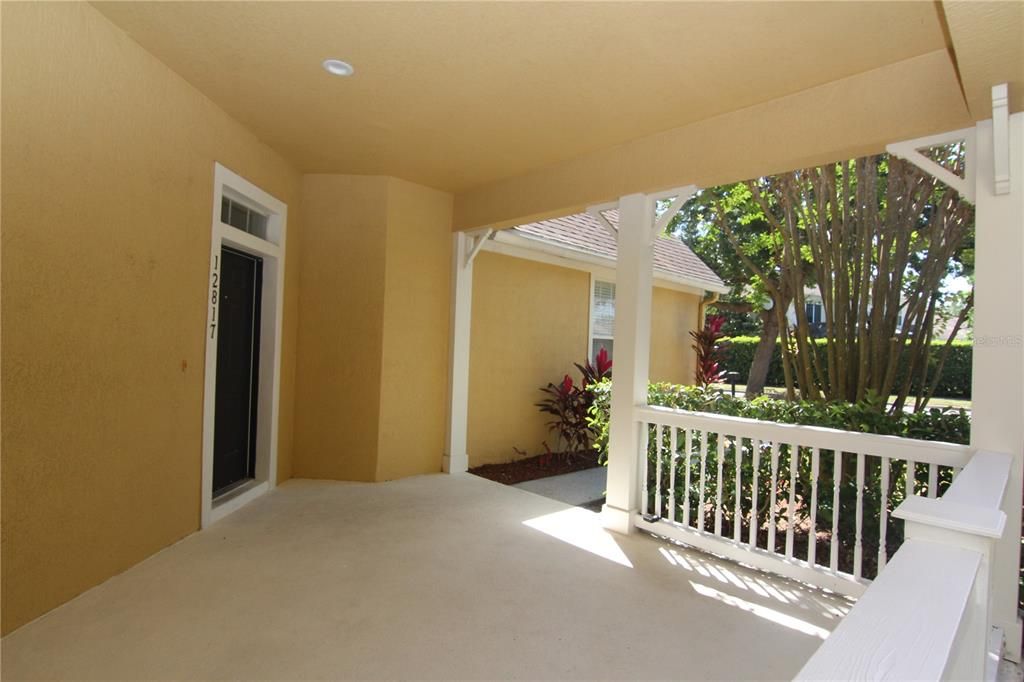 Active With Contract: $3,995 (5 beds, 3 baths, 4127 Square Feet)