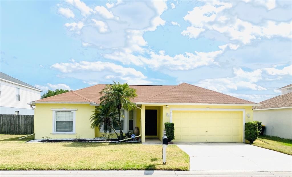 Recently Rented: $1,990 (4 beds, 2 baths, 1750 Square Feet)